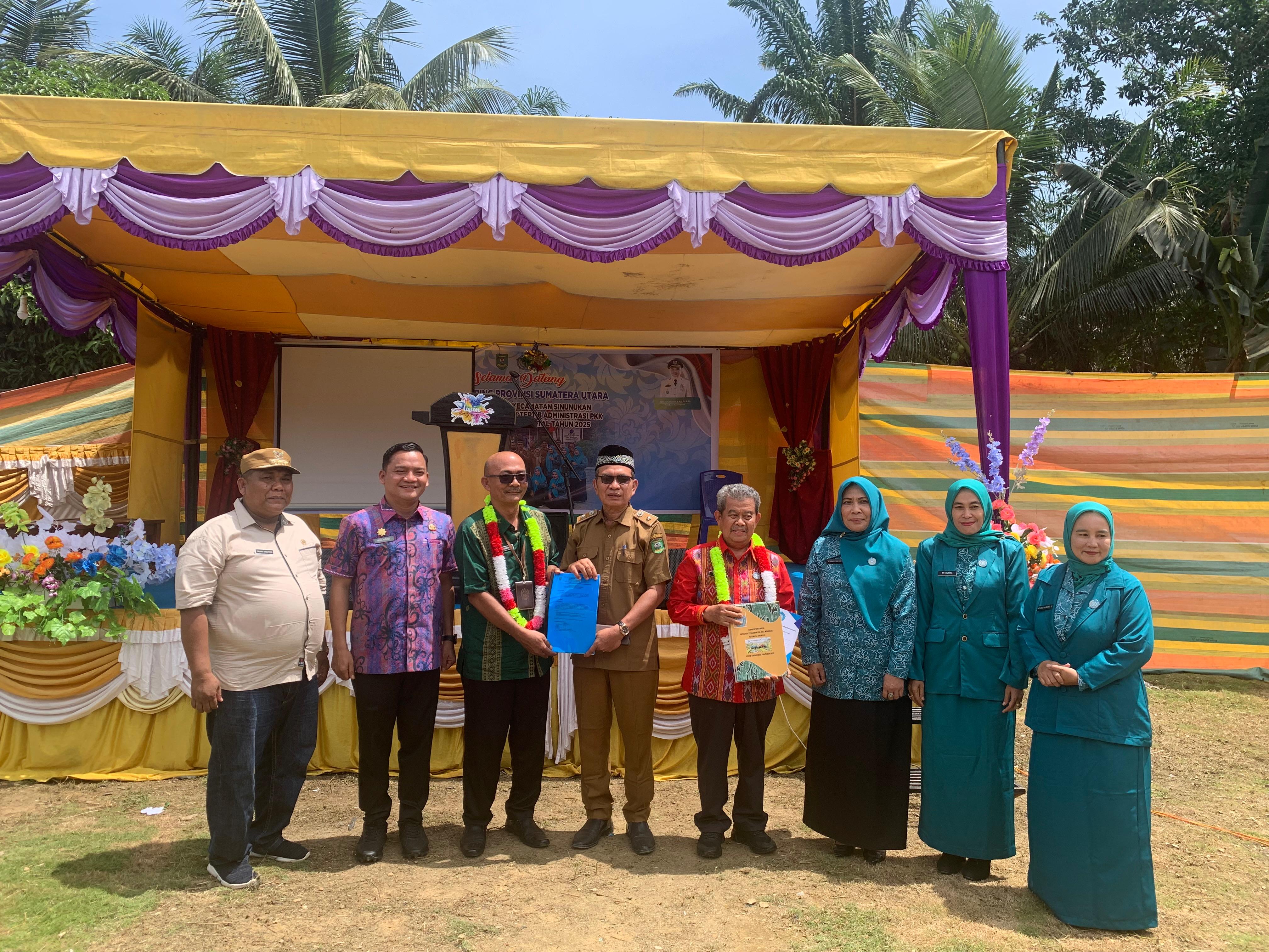 Kunjungan PKK Sumatera Utara di Kecamatan Sinunukan